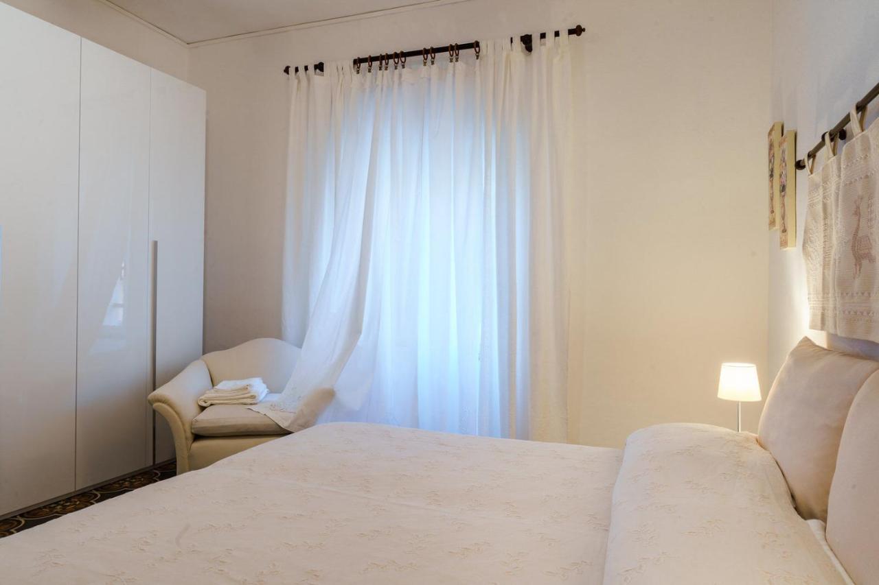 Holiday Home Alle Pavoncelle, Indipendente Con Terrazzo Di 60 Mq 斯库索港 外观 照片