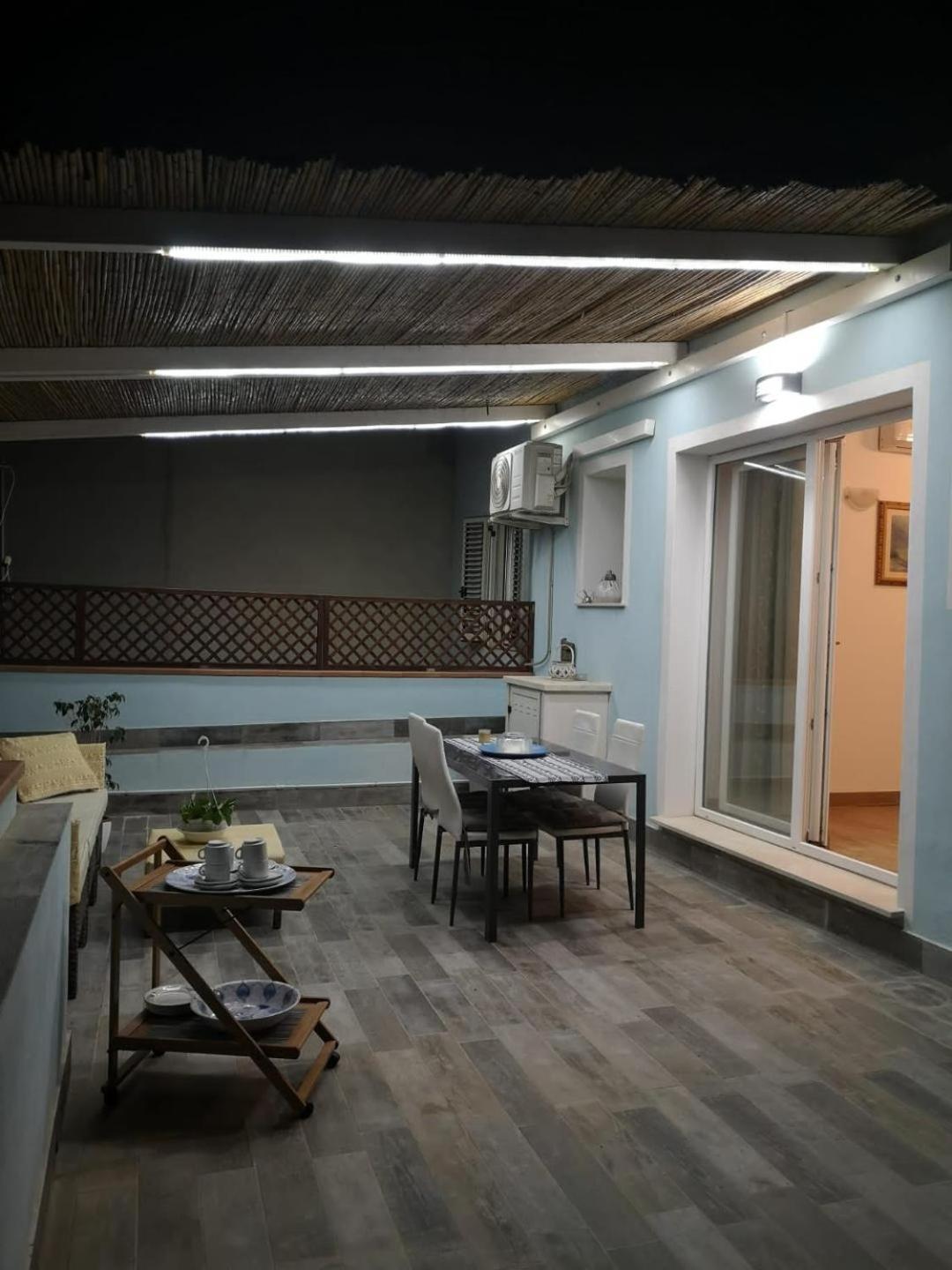 Holiday Home Alle Pavoncelle, Indipendente Con Terrazzo Di 60 Mq 斯库索港 外观 照片